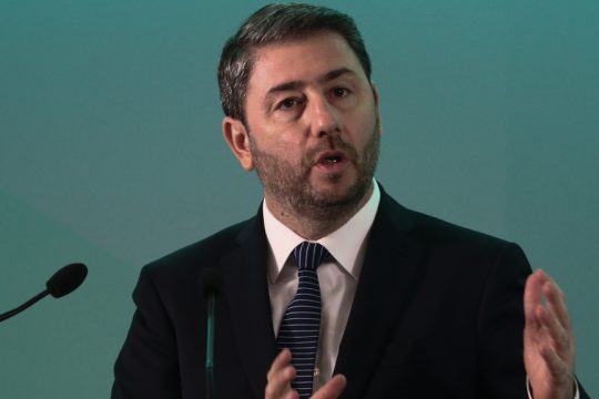 nikos androulakis